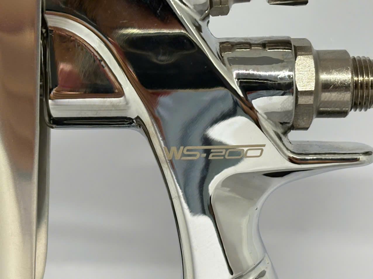 Súng phun sơn lớn dòng WS-200 12 lỗ khí xé sơn WS200&nbsp;